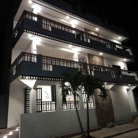 Hostal Marina Samana Ngoại thất bức ảnh