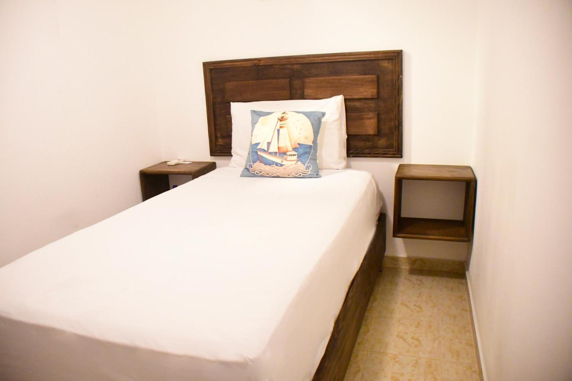 Hostal Marina Samana Ngoại thất bức ảnh