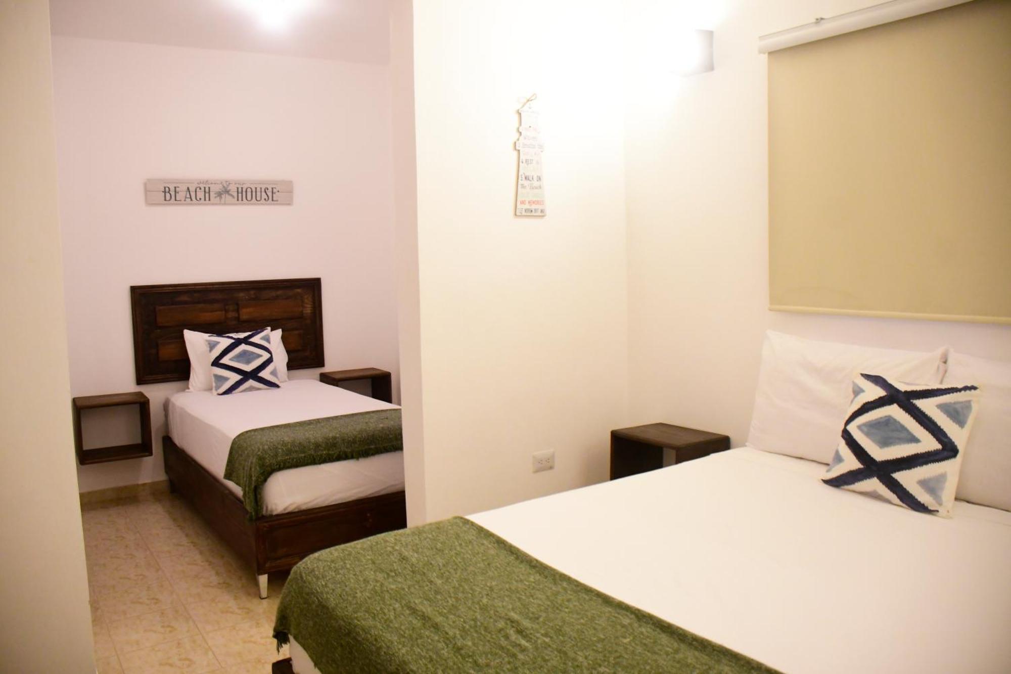 Hostal Marina Samana Ngoại thất bức ảnh