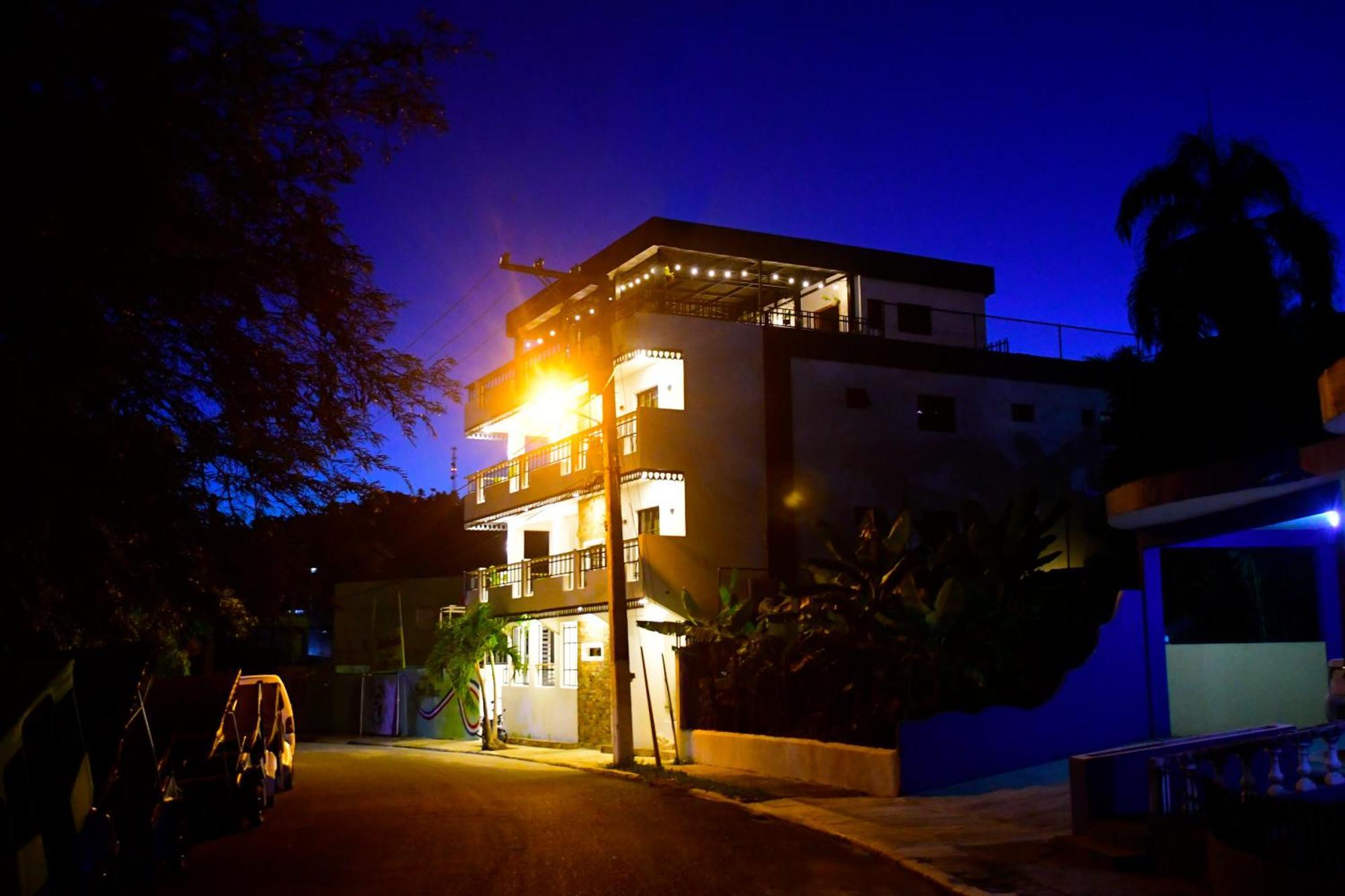 Hostal Marina Samana Ngoại thất bức ảnh