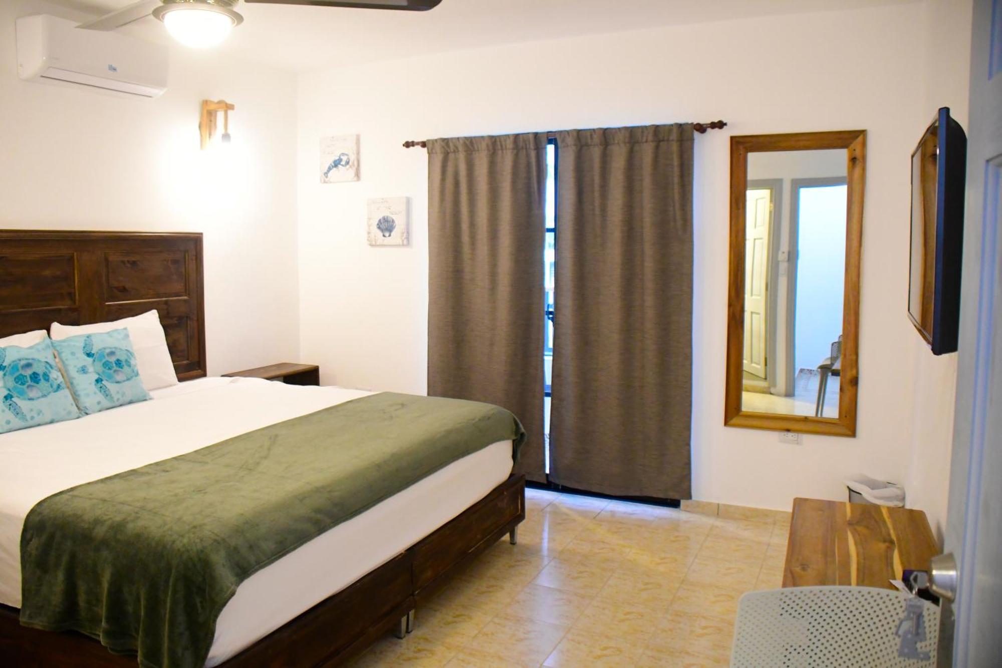 Hostal Marina Samana Ngoại thất bức ảnh