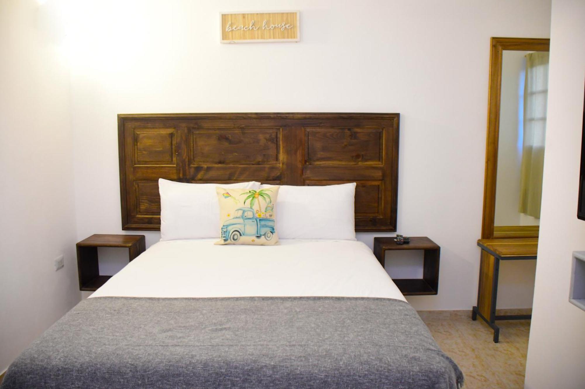 Hostal Marina Samana Ngoại thất bức ảnh