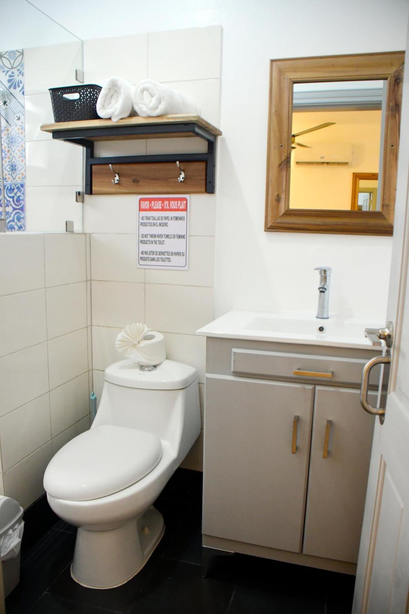 Hostal Marina Samana Ngoại thất bức ảnh